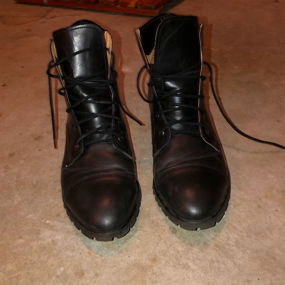 Boot size 9